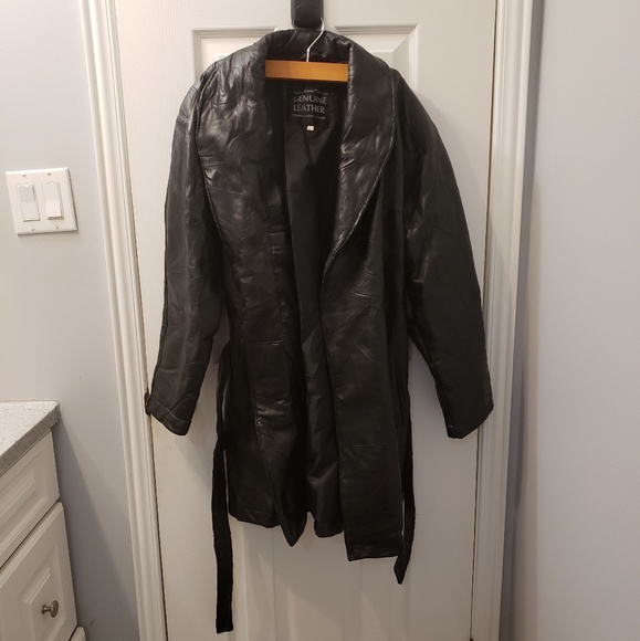 NAVARRE Italian Genuine Black Leather Belted Coat - Picture 3 of 8
